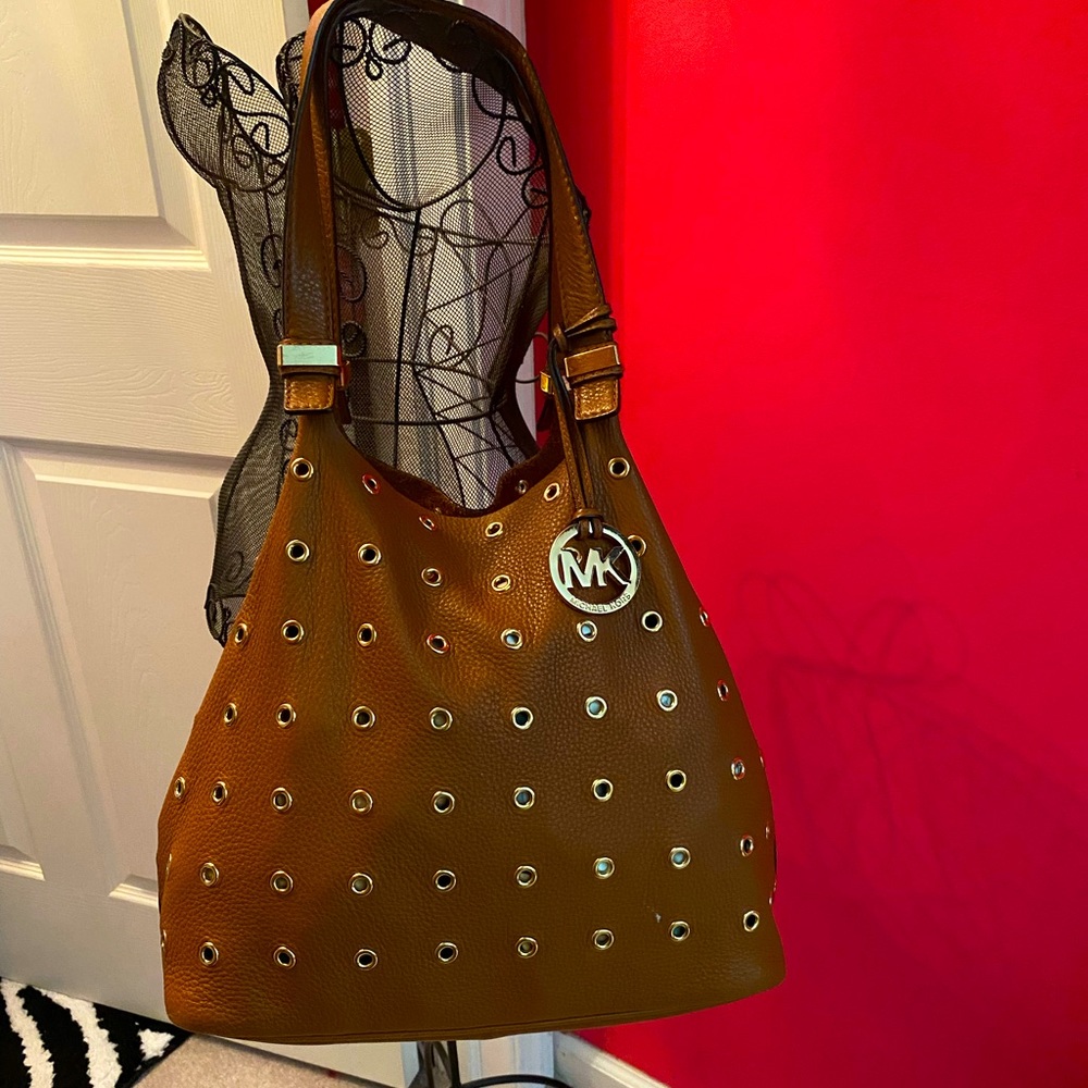 👜Magical Michael Kor Purse👜